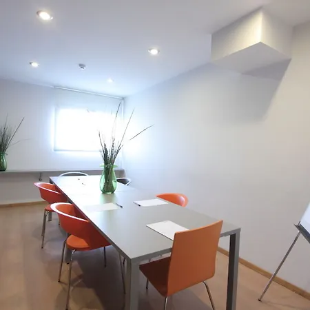 Ξενοδοχείο Girona 2