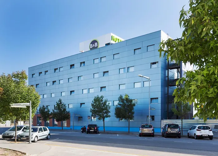 ホテル Girona 2 2*