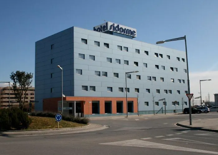 Girona 2 מלון