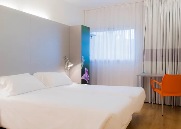 Girona 2 2* サルト