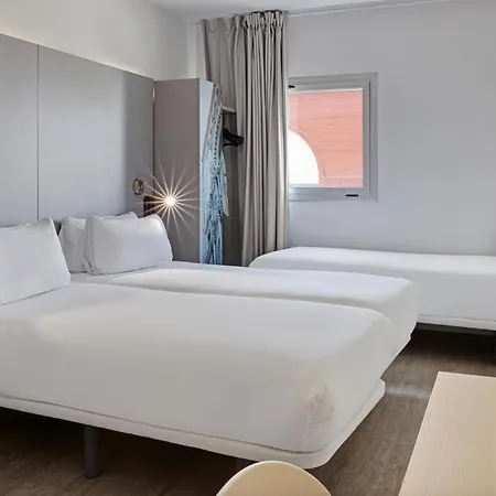 Hotel Girona 2